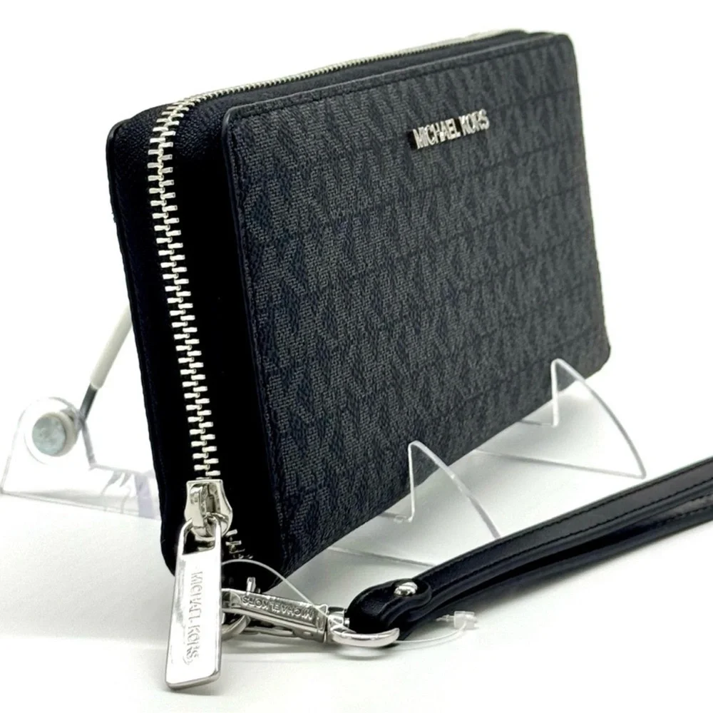 Michael Kors Large Jet Set Travel Signature Continental Wallet Wristlet Black